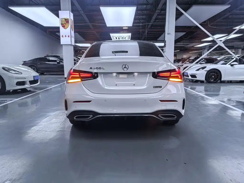 MERCEDES-BENZ A CLASS