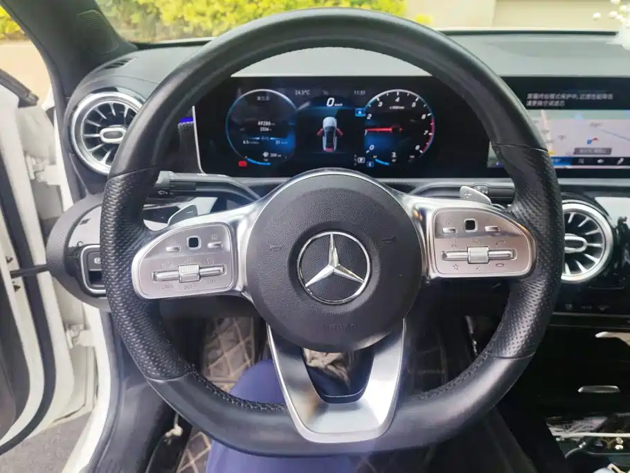 Mercedes-Benz A-Class — миниатюра 15