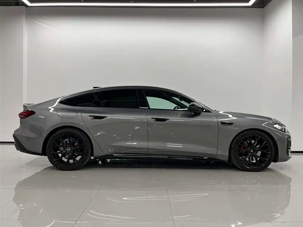 Audi A5L Sportback — миниатюра 3