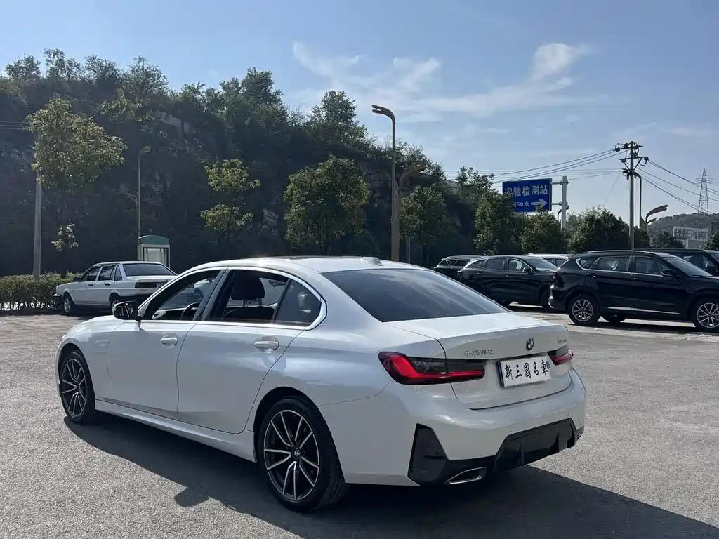BMW 3 Series — миниатюра 23
