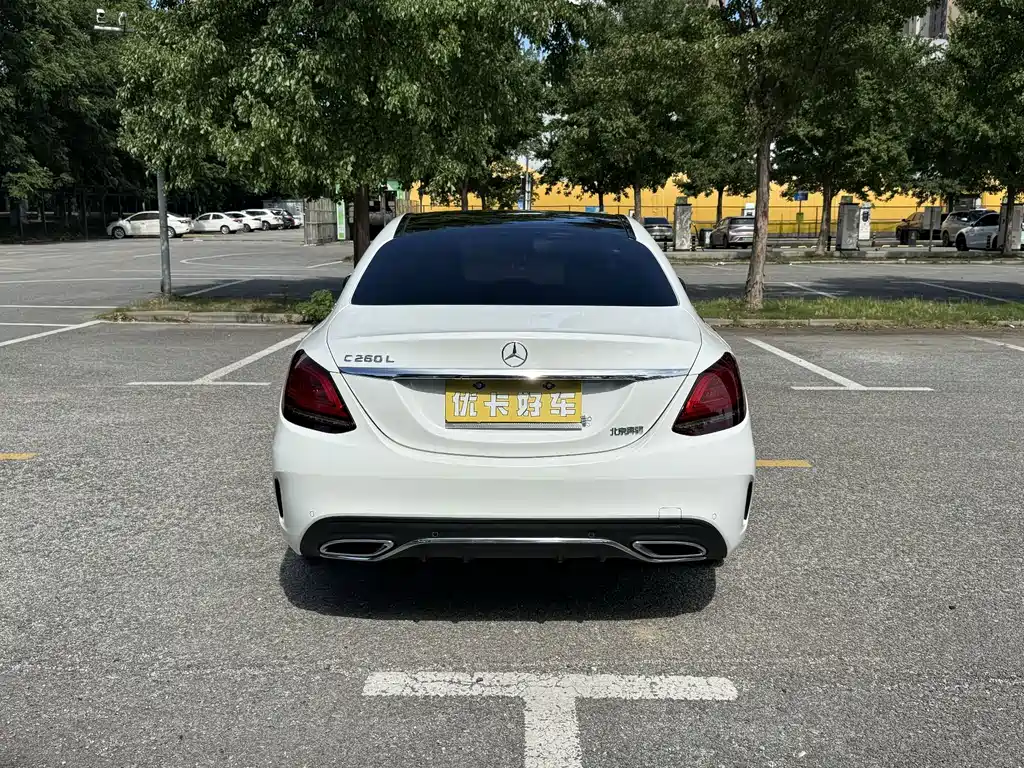 Mercedes-Benz C-Class — миниатюра 5
