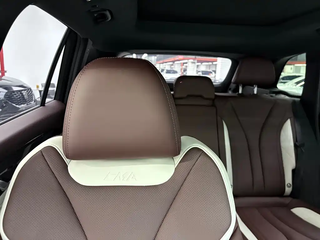 Geely Xingyue L — миниатюра 14