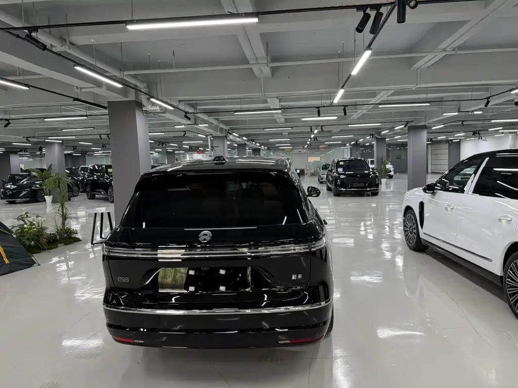 NIO ES8 — миниатюра 7