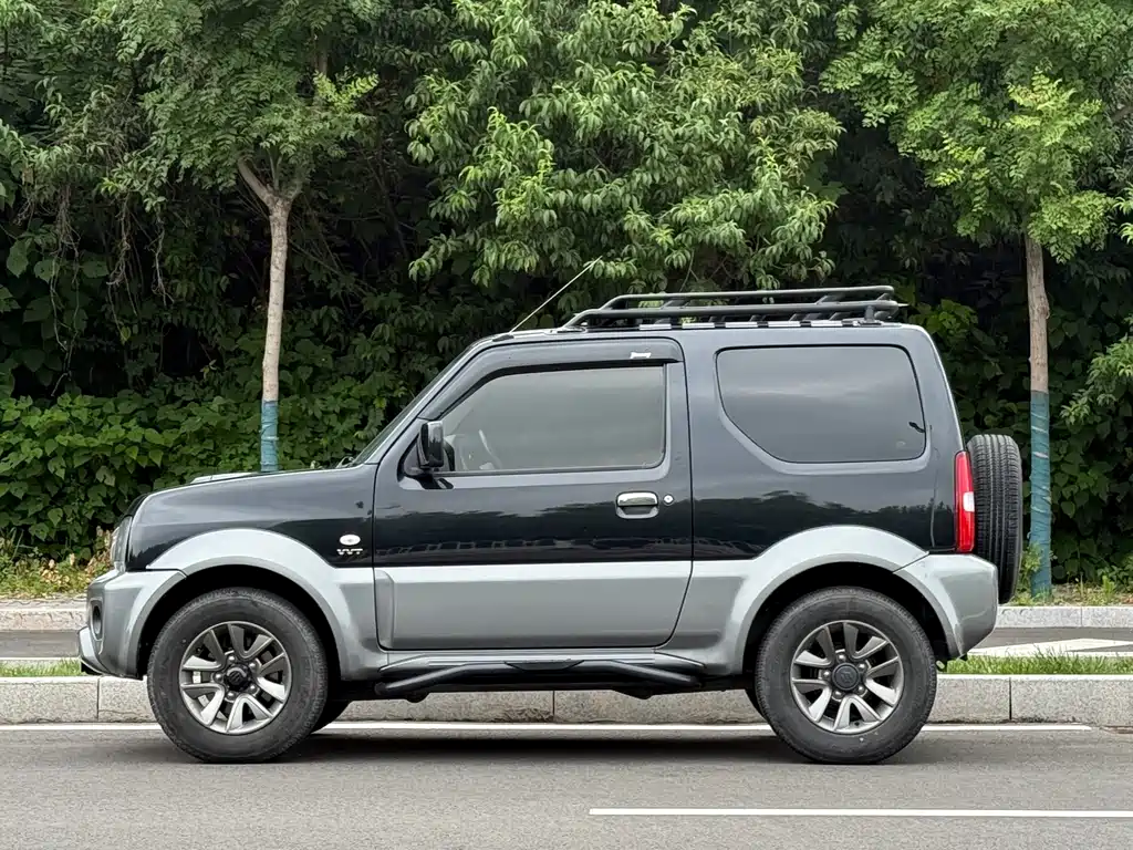 Suzuki Jimny — миниатюра 3