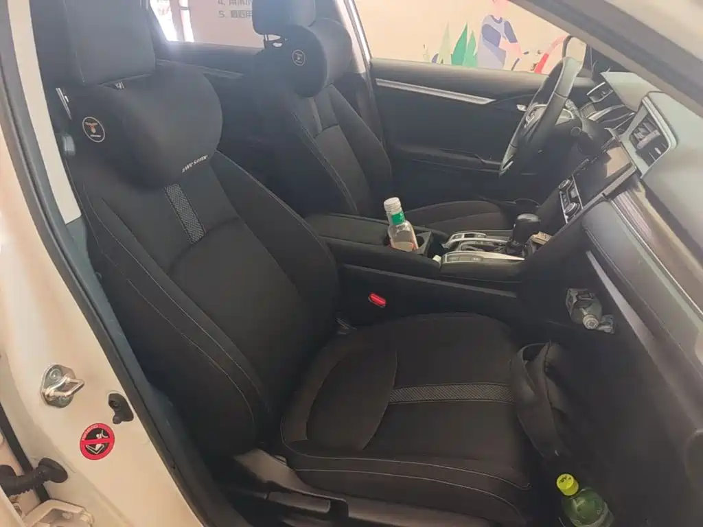 Honda Civic — миниатюра 25