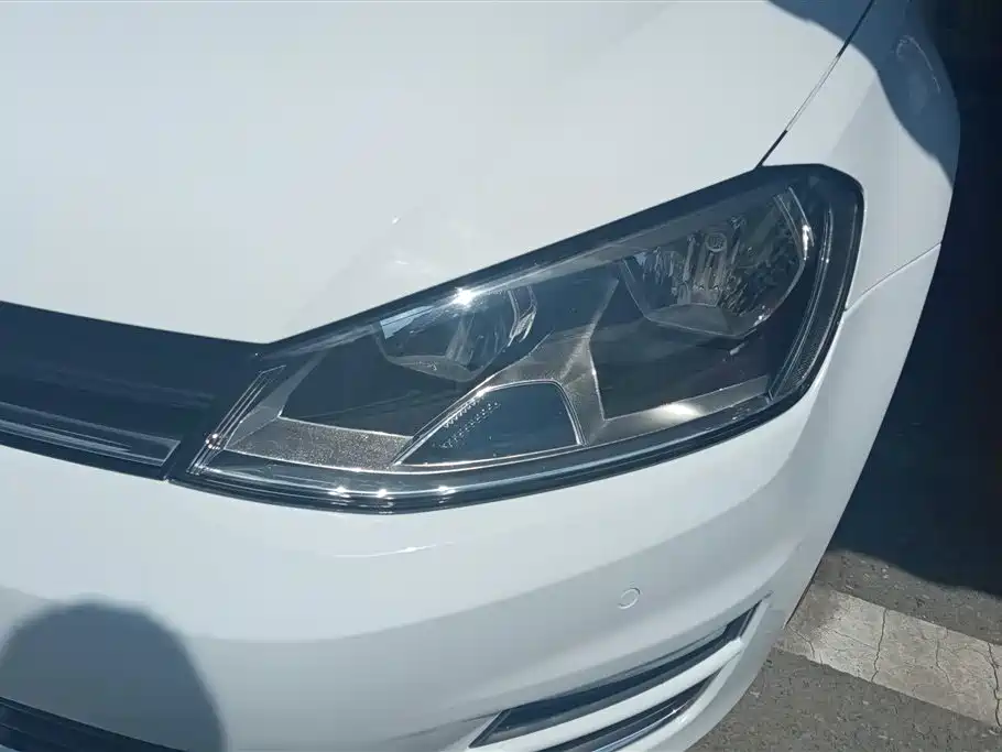 Volkswagen Golf 2017 230TSI AT Comfort