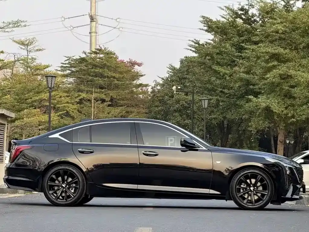 Cadillac CT5 — миниатюра 4