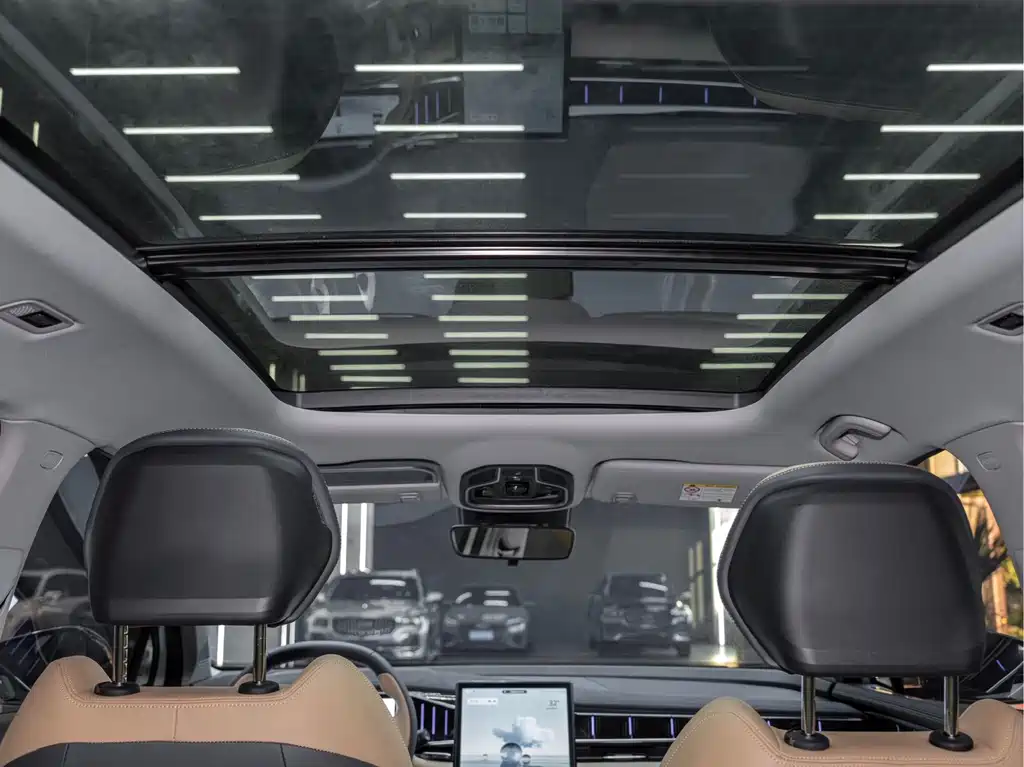 Geely Boyue L — миниатюра 17