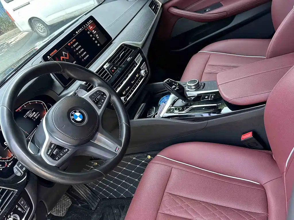 BMW 5 Series — миниатюра 6