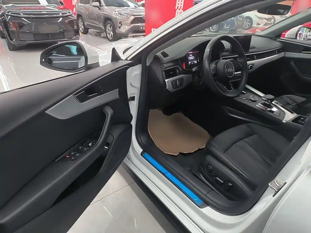 Audi A5 (Import) — миниатюра 16