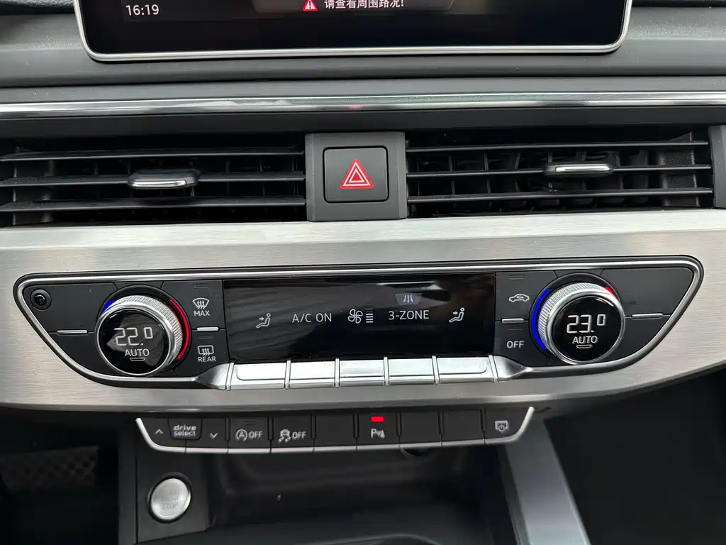 Audi A4L 2018 30 40 TFSI Fashion