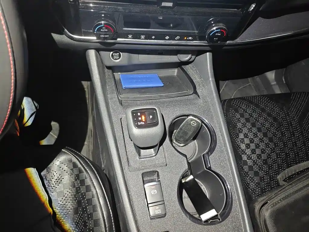 Nissan Qashqai — миниатюра 15