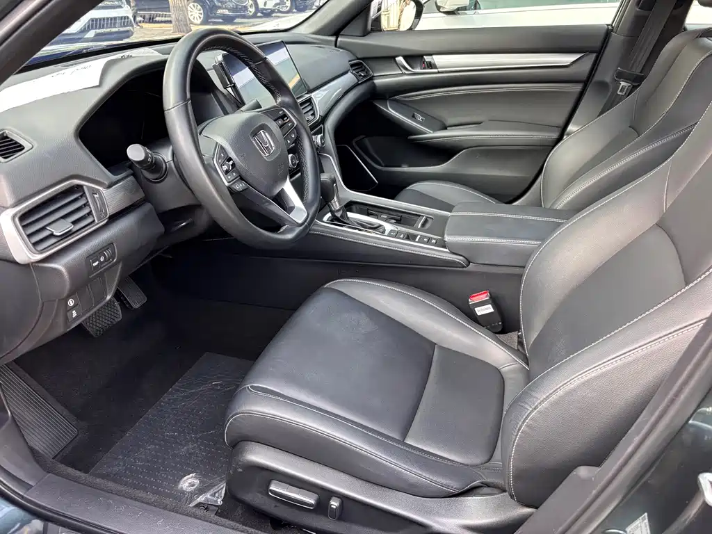 Honda Inspire — миниатюра 6