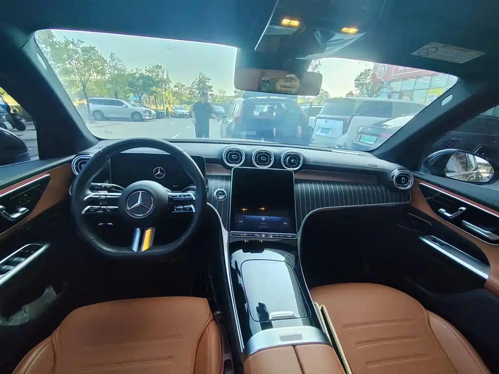 Mercedes-Benz GLC — миниатюра 5
