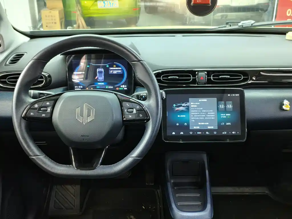 Leapmotor Leapmotor T03 — миниатюра 11