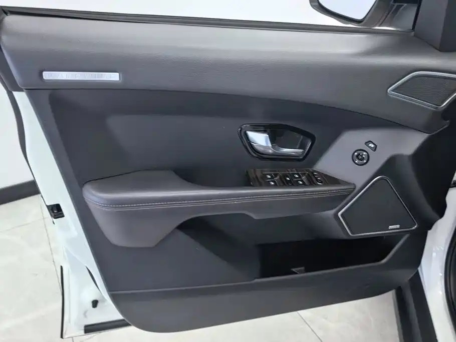 Landwind Landwind X7 — миниатюра 7