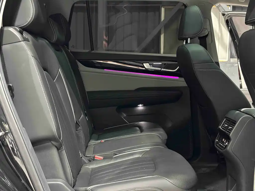 Volkswagen Teramont — миниатюра 36