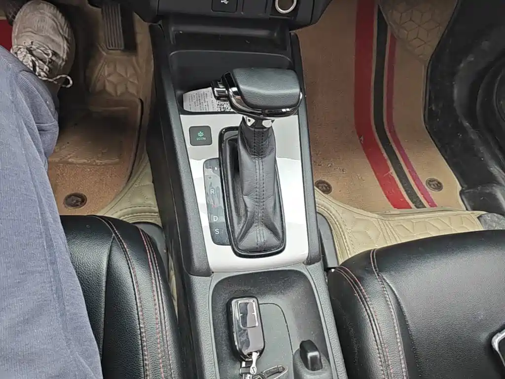 Honda Fit — миниатюра 14