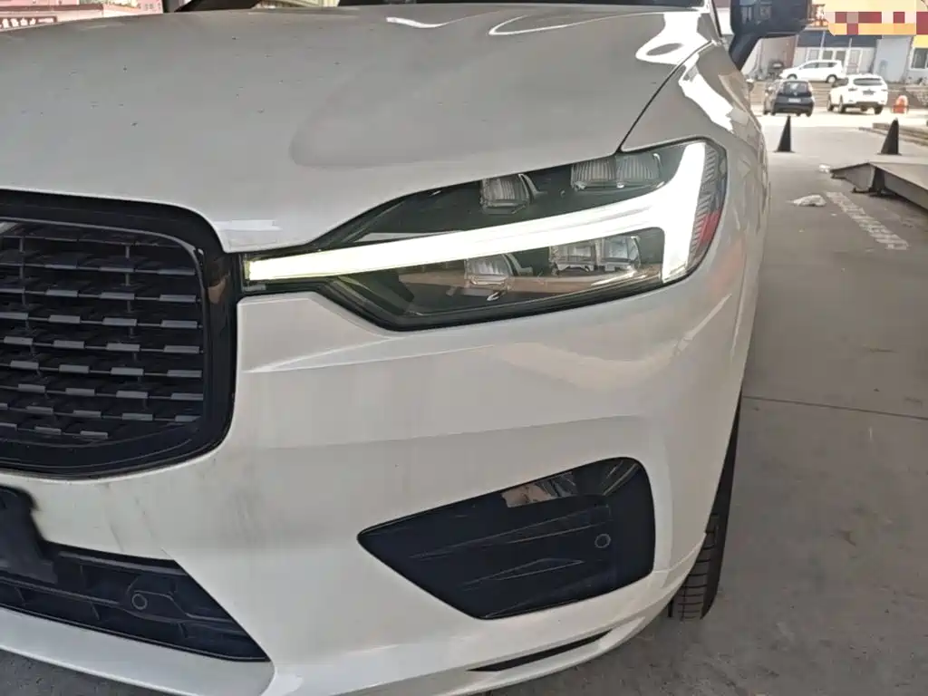 Volvo XC60 — миниатюра 24