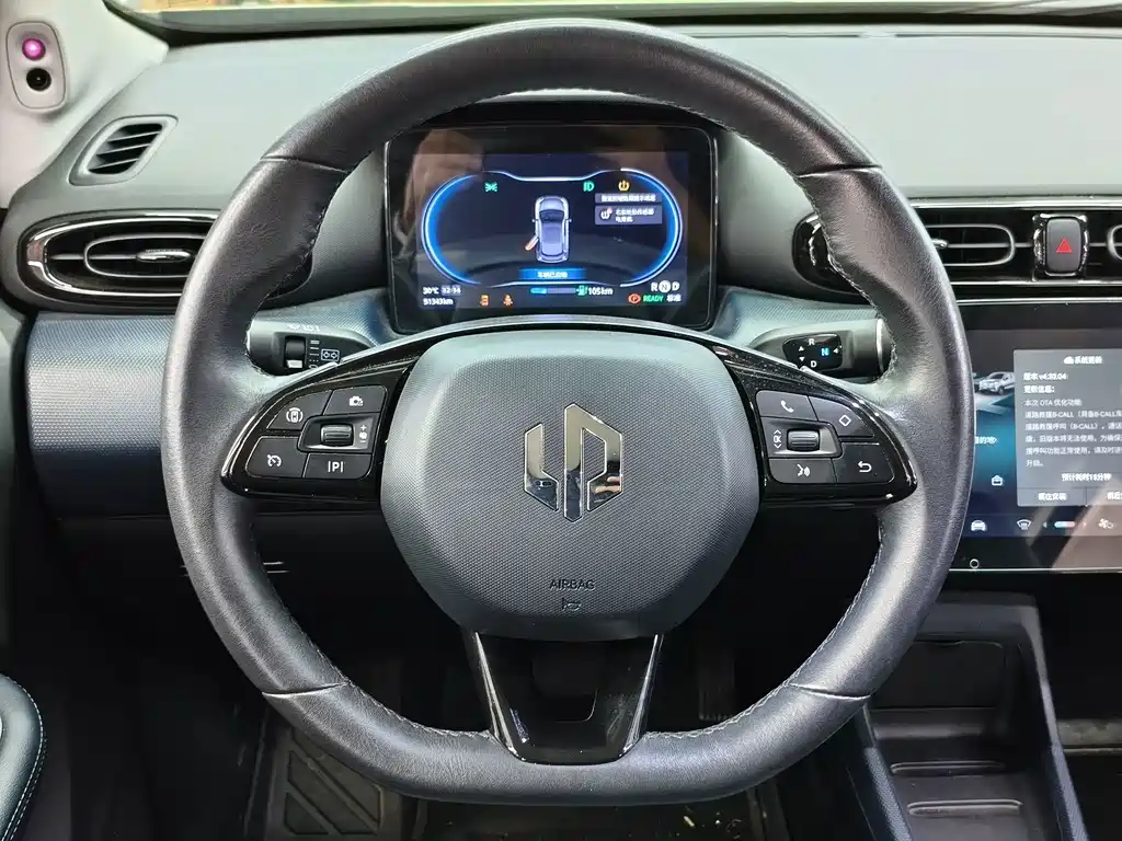Leapmotor Leapmotor T03 — миниатюра 12