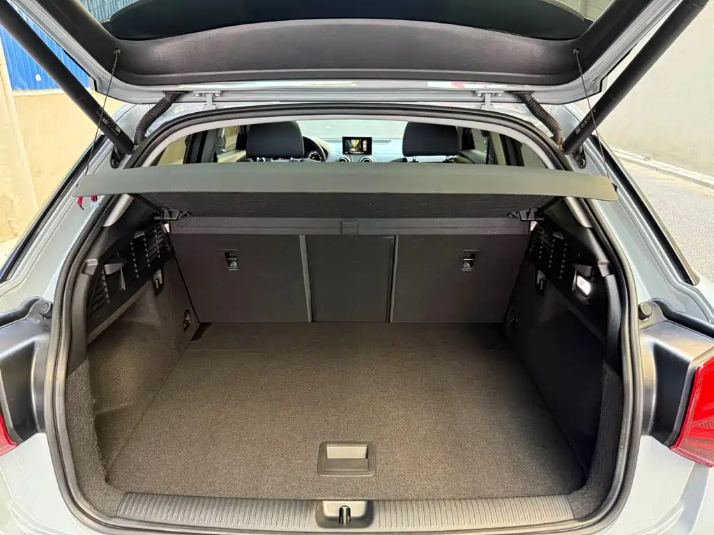 Audi Q2L — миниатюра 21