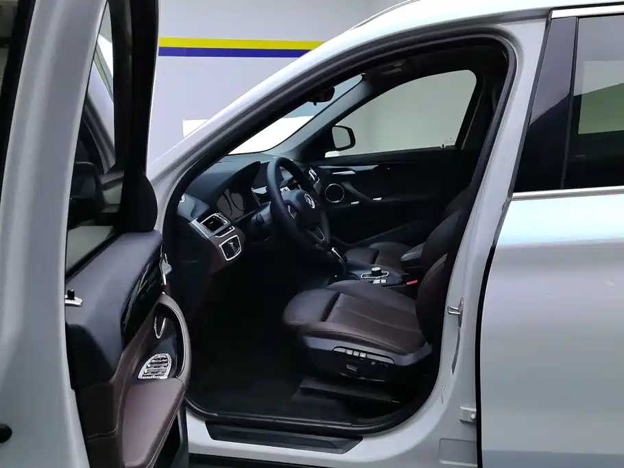 BMW X1 — миниатюра 9