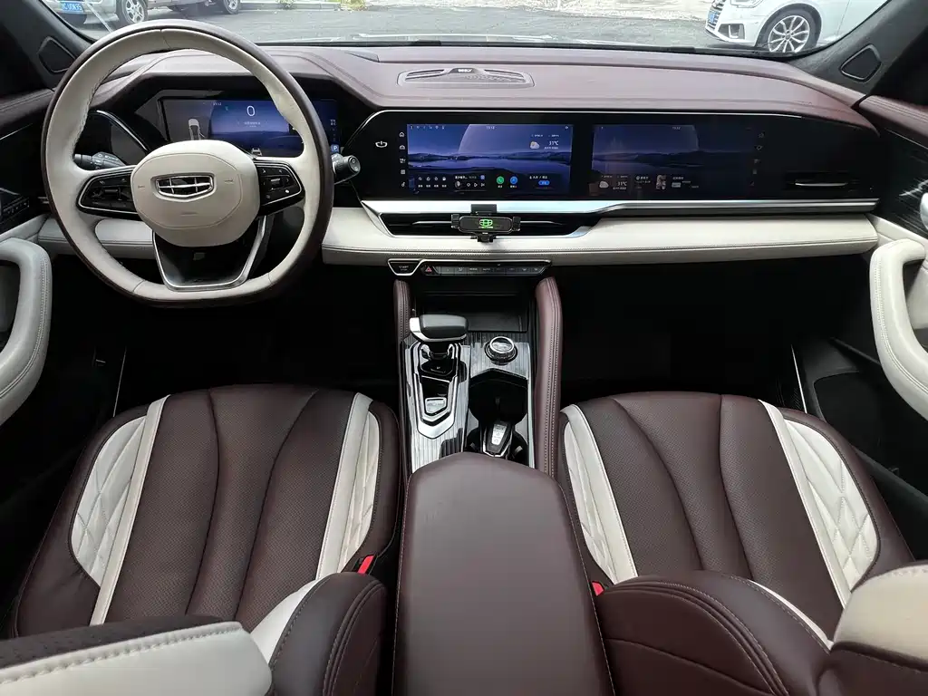 Geely Xingyue L — миниатюра 14
