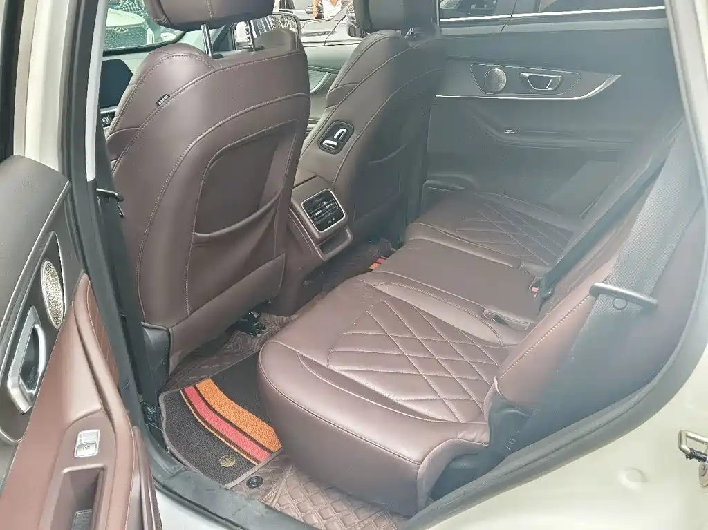 Chery Tiggo 8 PLUS — миниатюра 11