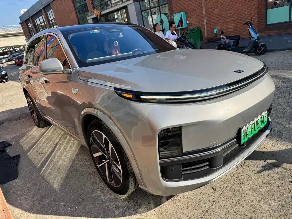 Li Auto Li L8 — миниатюра 3