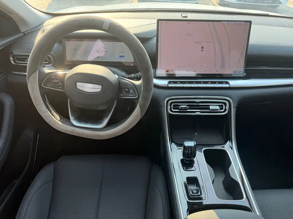 Geely Emgrand — миниатюра 8