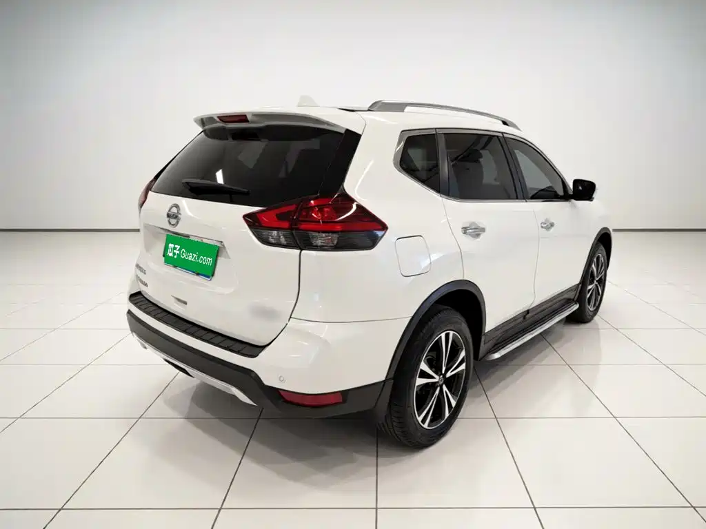 Nissan X-Trail — миниатюра 6