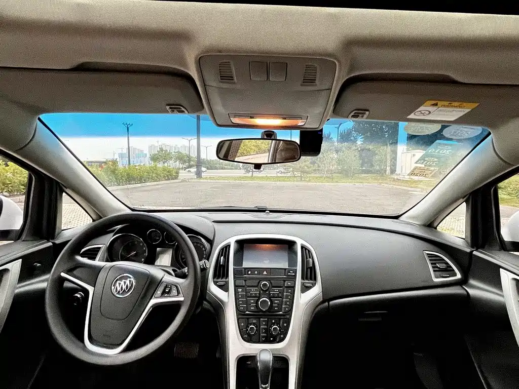 Buick Excelle 2013 XT 1.6L AT Fashion