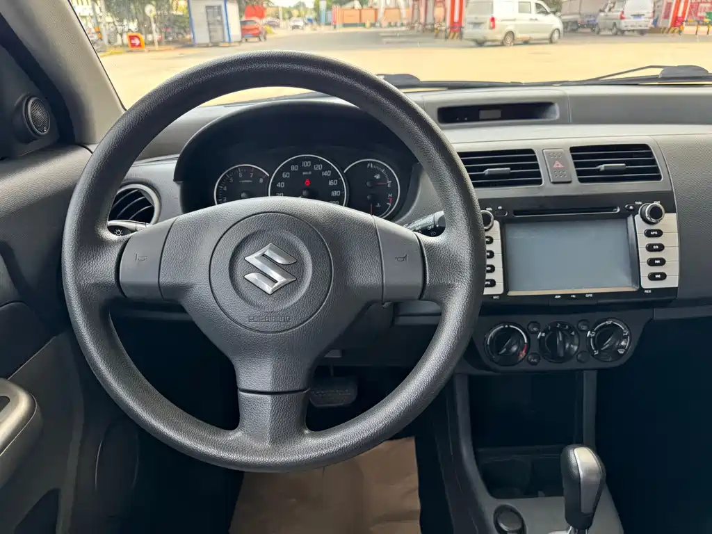 Suzuki Swift — миниатюра 13