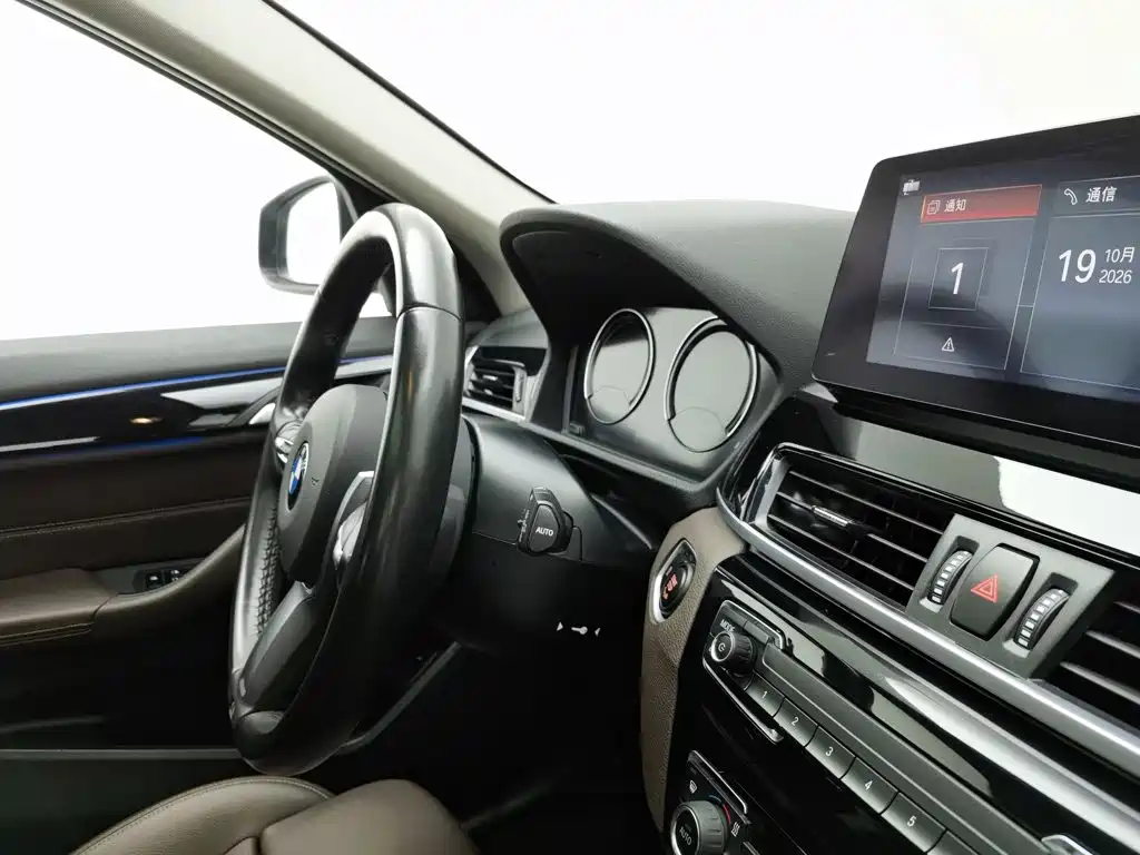 BMW X1 — миниатюра 22