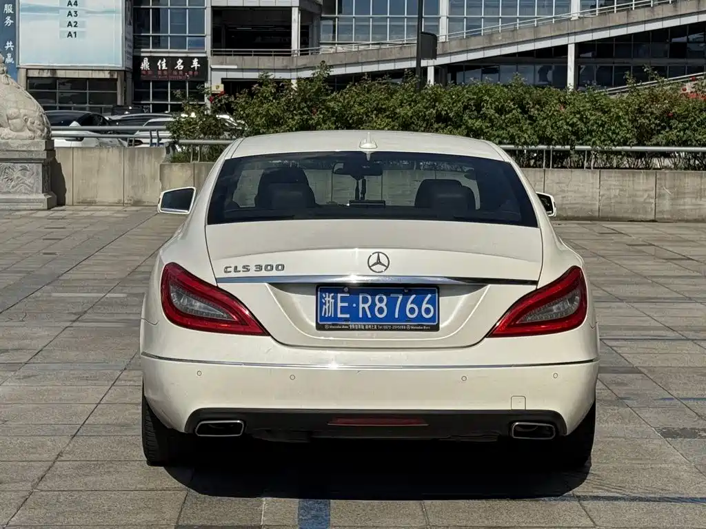 Mercedes-Benz CLS — миниатюра 10