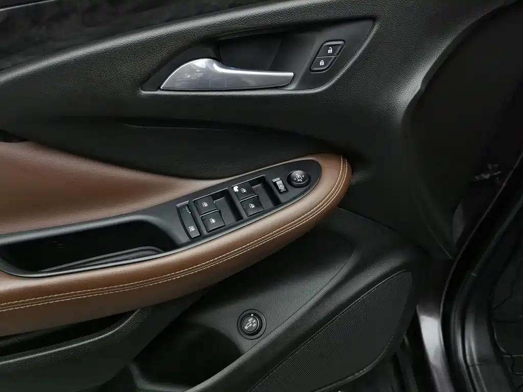 Buick Envision Plus — миниатюра 9
