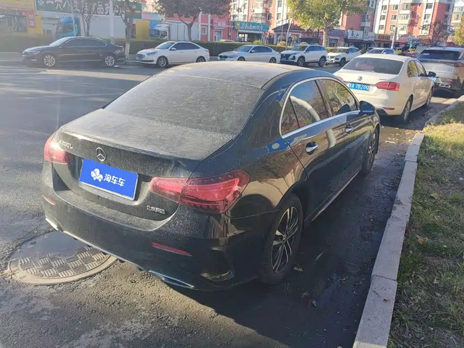 Mercedes-Benz A-Class — миниатюра 3