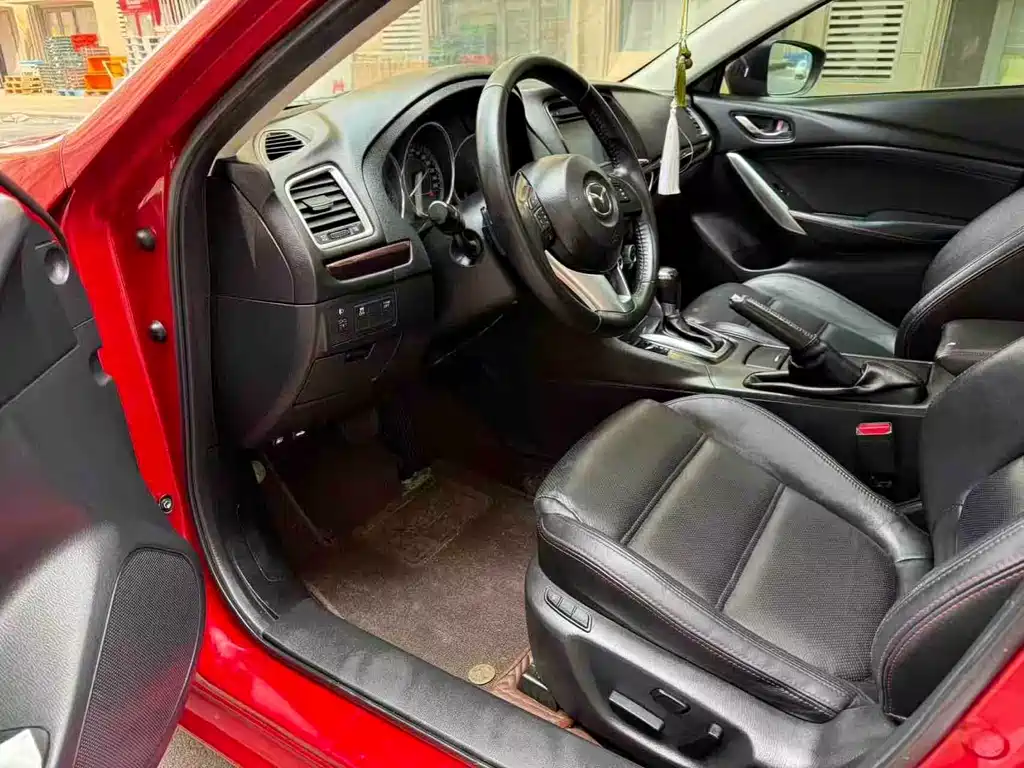 Mazda Atenza — миниатюра 7