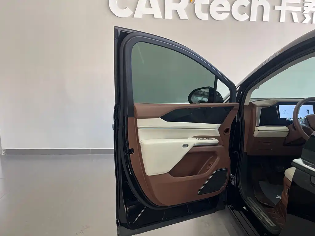 BYD Xia — миниатюра 14