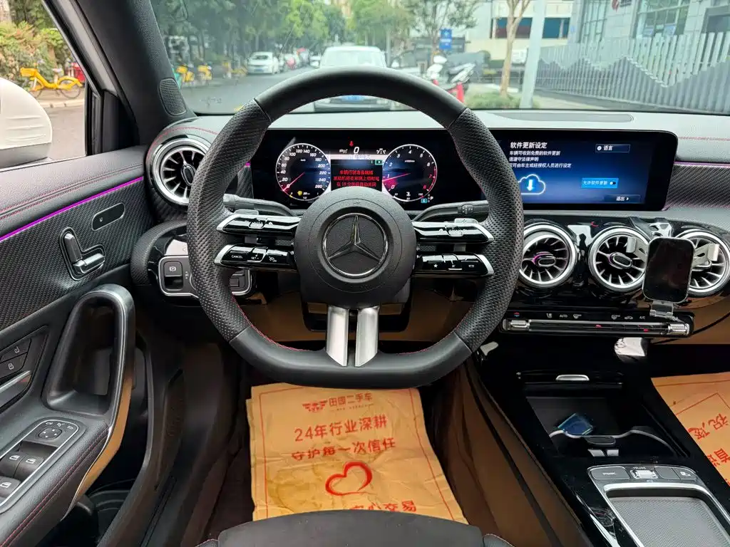 Mercedes-Benz A-Class — миниатюра 14