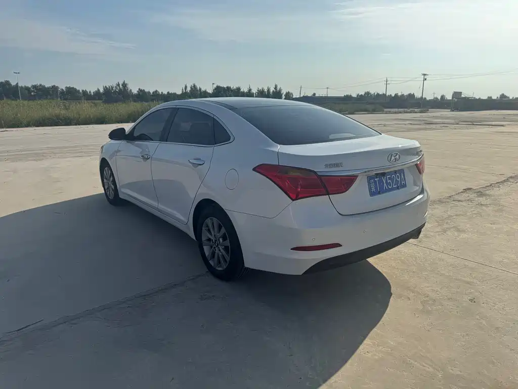 Hyundai Mistra — миниатюра 9