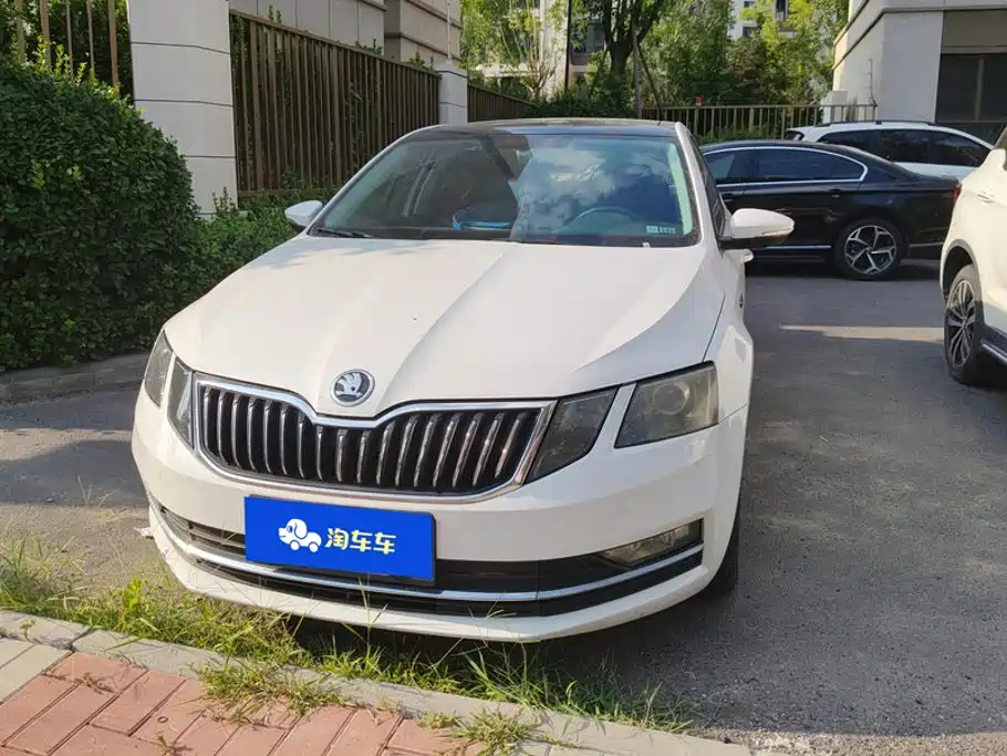 Skoda Octavia — миниатюра 2