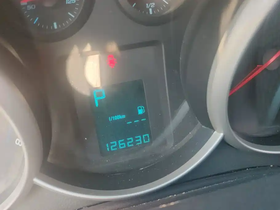 Chevrolet Cruze — миниатюра 14