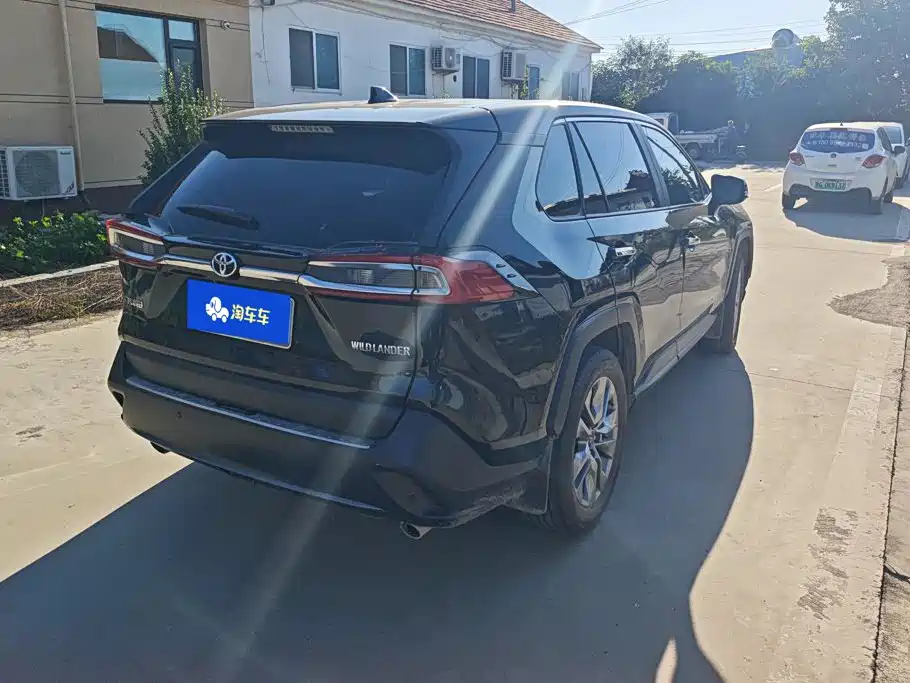 Toyota Wildlander — миниатюра 3