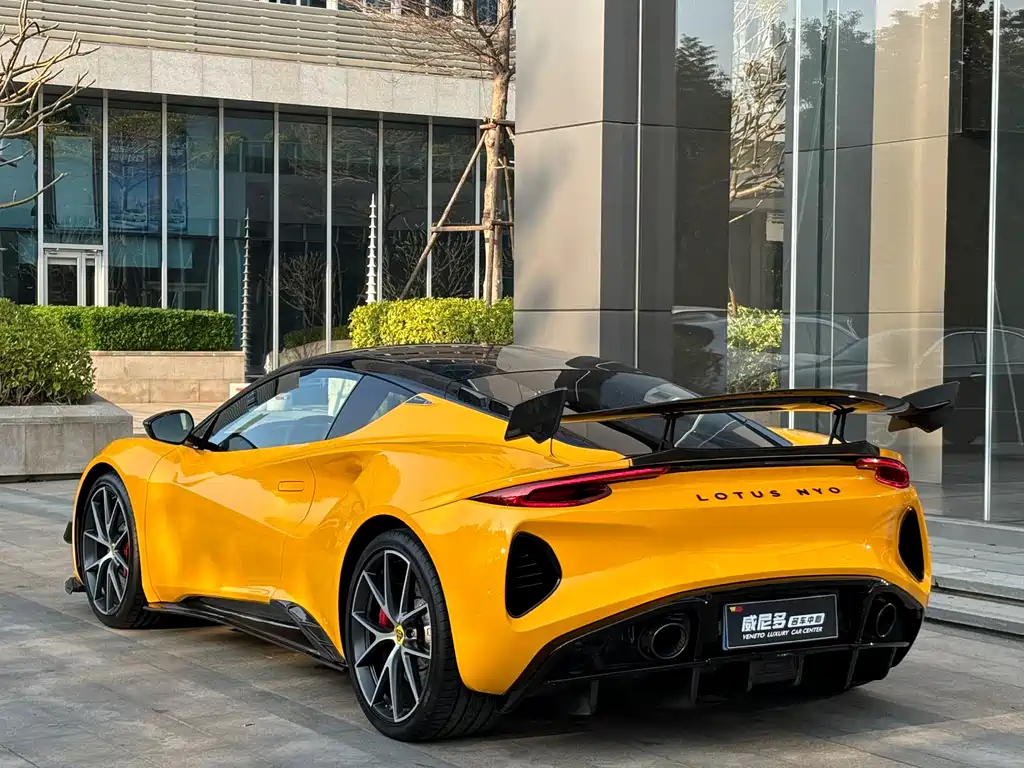 LOTUS SPORTS CAR EMIRA