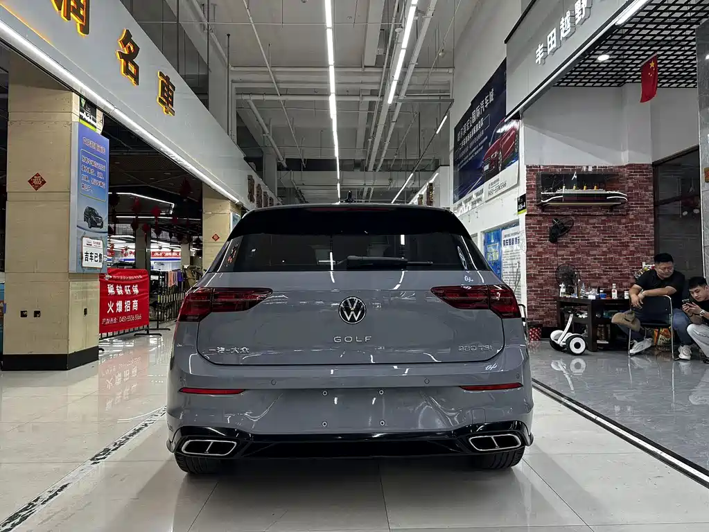 Volkswagen Golf — миниатюра 6