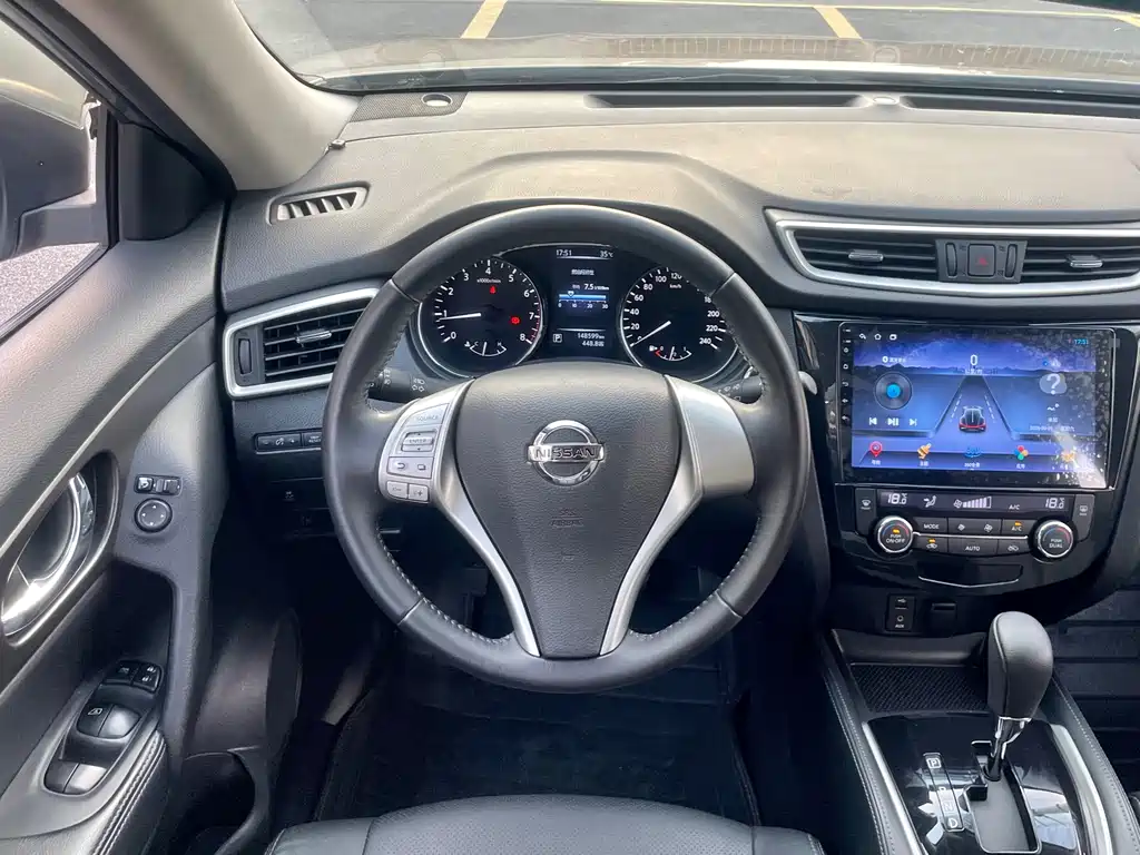 Nissan X-Trail — миниатюра 17