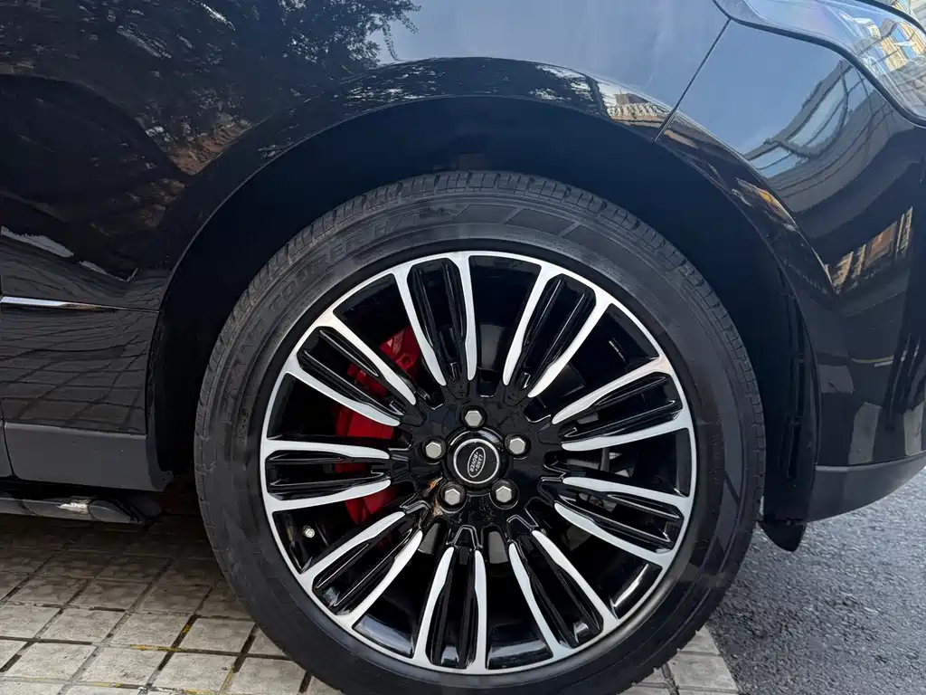 Land Rover Range Rover — миниатюра 7