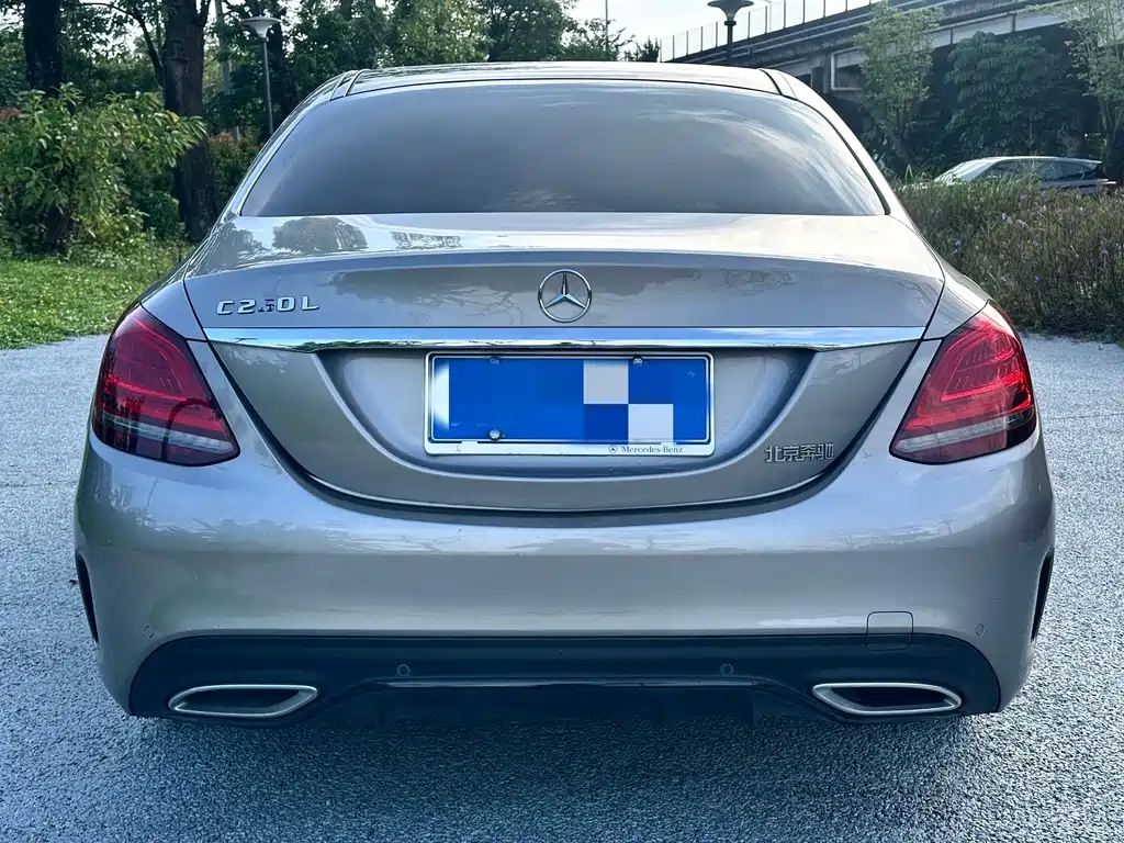 Mercedes-Benz C-Class — миниатюра 5
