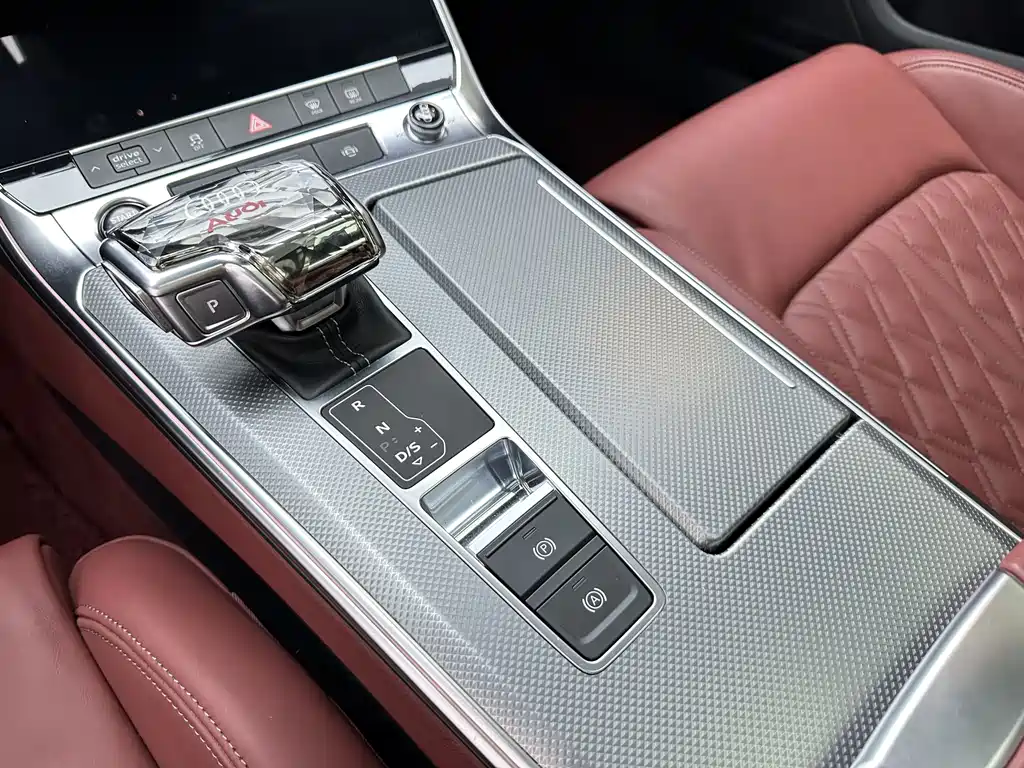 Audi A7L — миниатюра 18